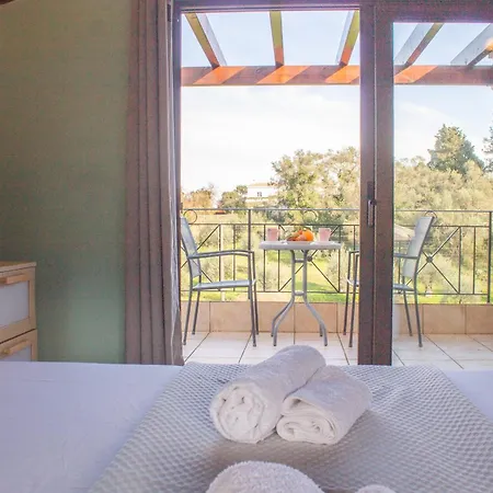 Noradia And Ginfred Corfu Villa *