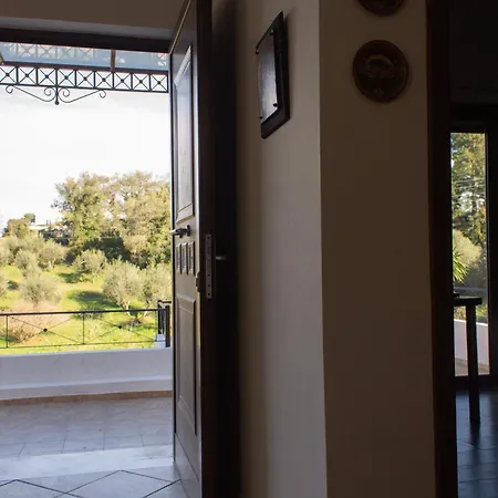 ヴィラ Noradia And Ginfred Corfu