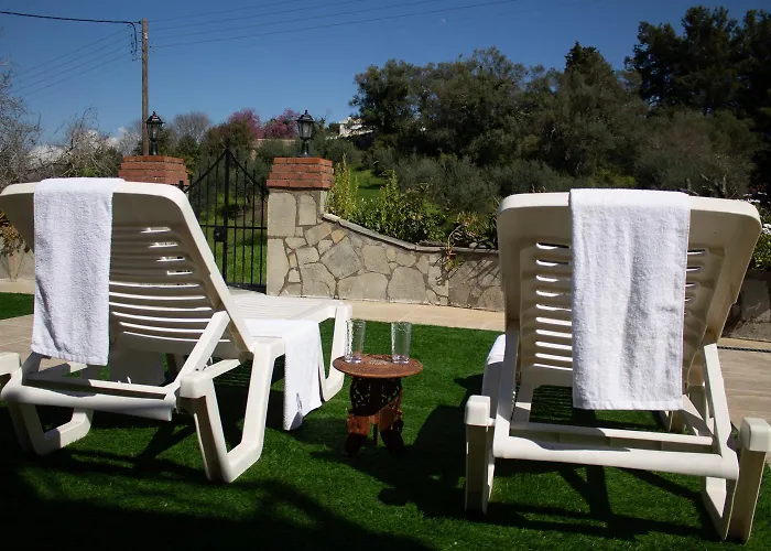 Villa Noradia And Ginfred Corfu Achílleion