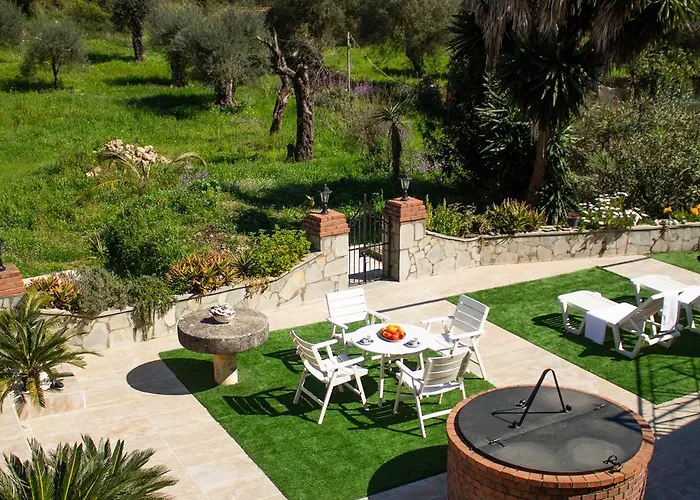 Noradia And Ginfred Corfu Villa Achílleion