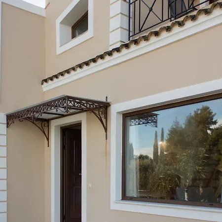 Villa Noradia And Ginfred Corfu *