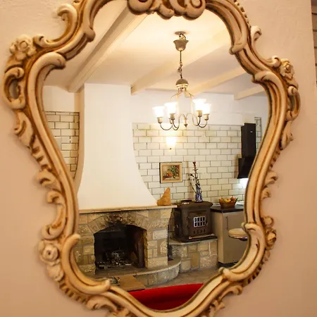 Villa Noradia And Ginfred Corfu *