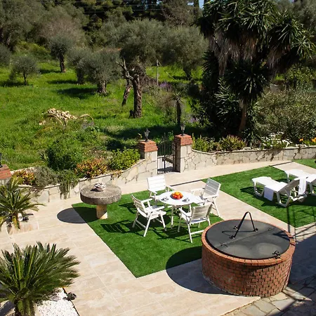 Noradia And Ginfred Corfu Villa Ahílio