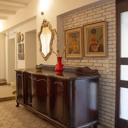 Noradia And Ginfred Corfu Villa *